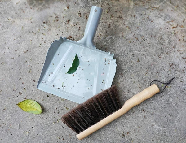 Metal Dust Pan and Brush Set Soft Bristle Wooden Broom Heavy Duty Pan
