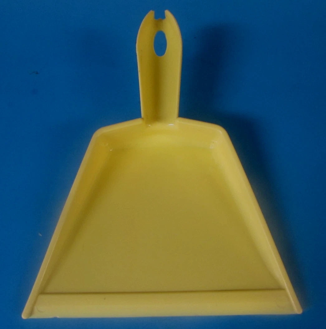 VINTAGE  MINIATURE  DUST PAN &  BRUSH  SET -  SCRANTON  TIMES