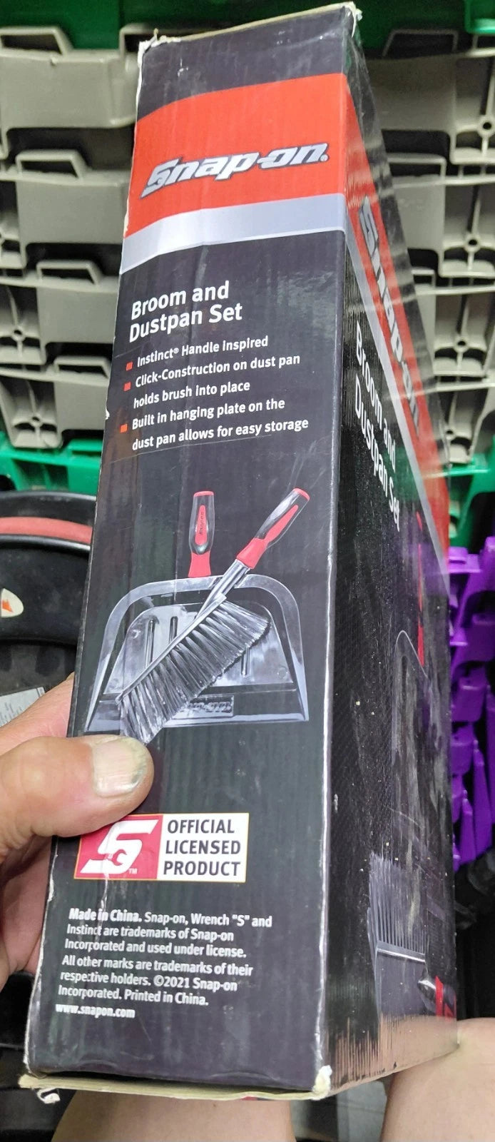 snap on broom and dustpan set