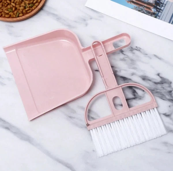 1 Set Mini Desktop Broom & Dustpan – Tiny Cleaning Kit for Keyboard & Car - NEW
